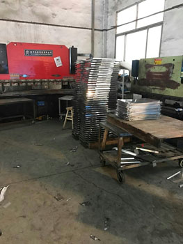 鐵垃圾桶果皮箱生產線